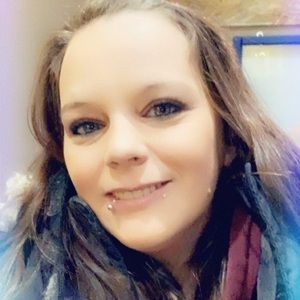 Meet your Posher, Tonya